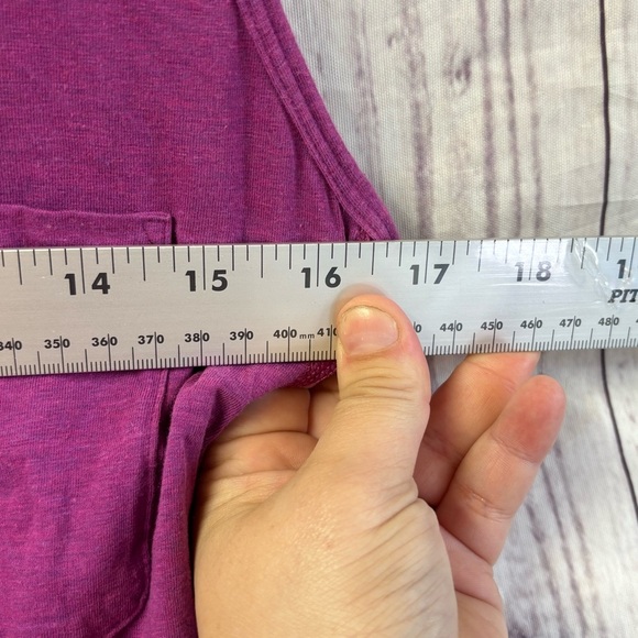 Lululemon Yogi Racer Back III Tank Top size 8 in Heathered regal plum - Picture 7 of 7